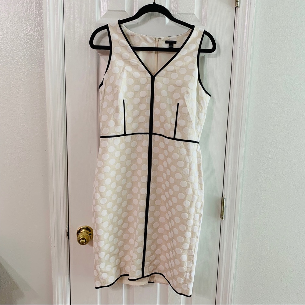Ann Taylor dress beige white black size 10